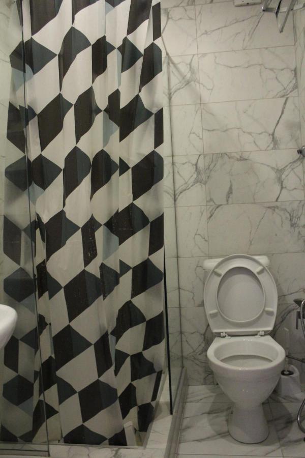 Hotel Plaza Tbilisi ภายนอก รูปภาพ